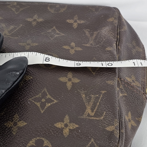 LOUIS VUITTONMonogram Trousse Toilette 28 - Picture 5 of 10